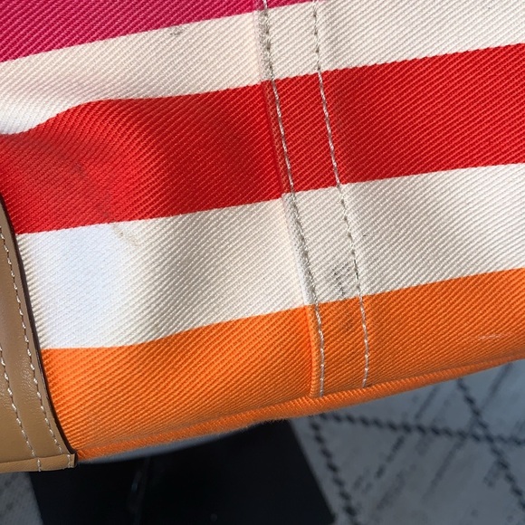 Beautiful Gently Loved Hadley Canvas Leather Trim Tote by COACH - Picture 6 of 10